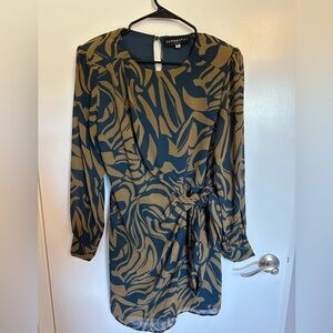 Lexbreezy Hawaiian long sleeve wrap dress